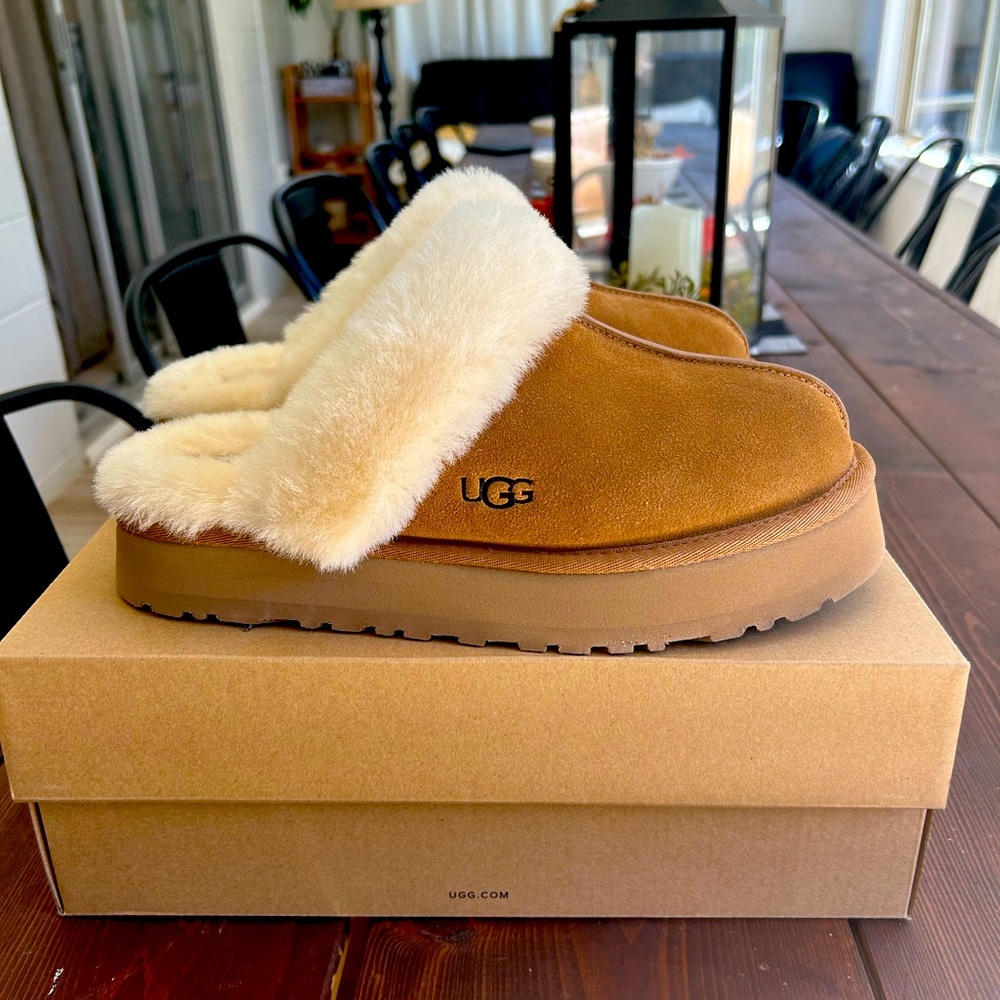 Brand new UGG Disquette shoes with box. These are gorgeous and so comfy.